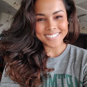 Meet your Posher, Vitallia